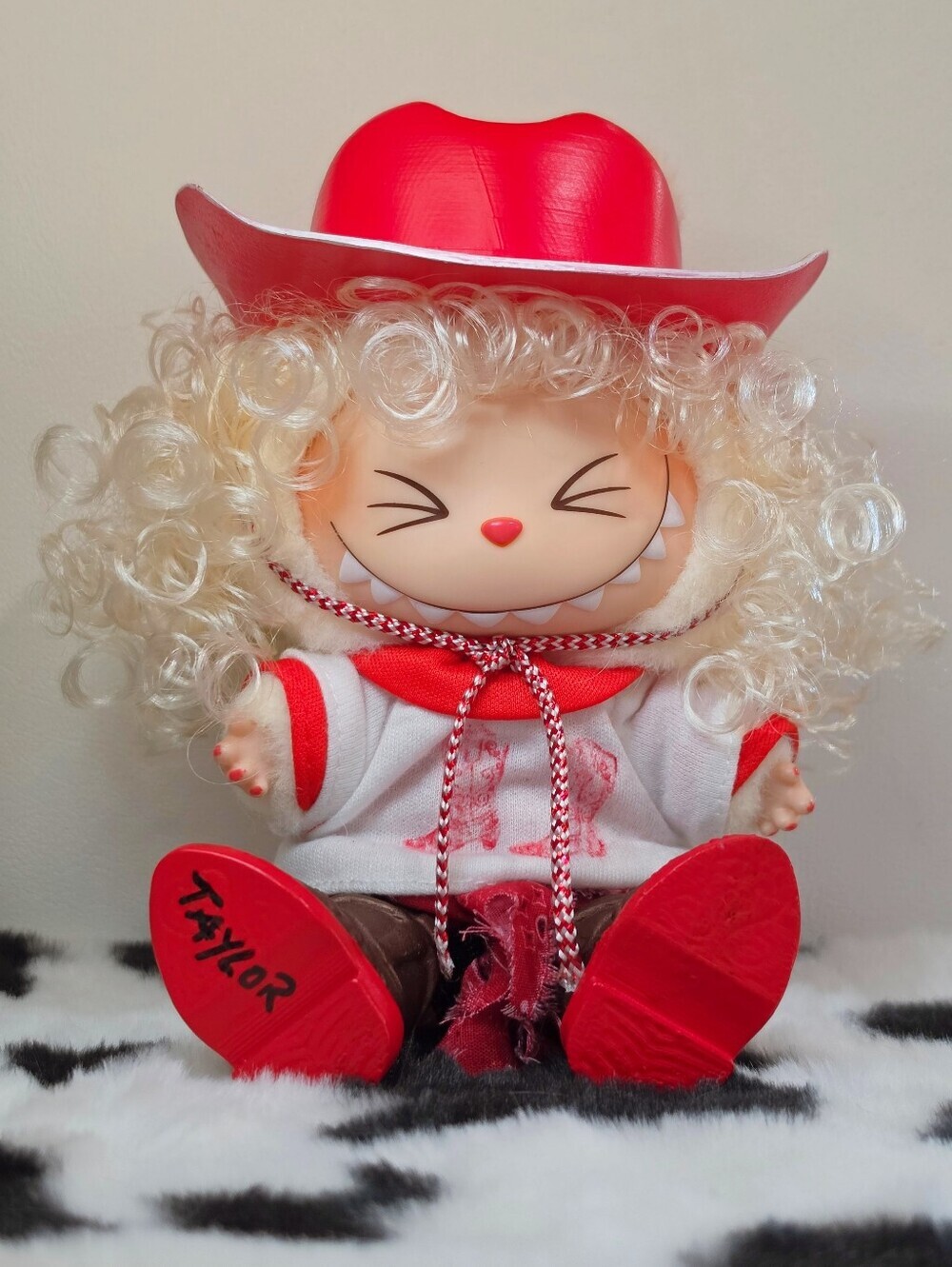 Pop Mart Custom I Knew It I Knew You Labubu